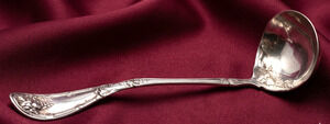 WILLIAM ROGERS Vineyards Art Nouveau Soup/ Punch Ladle 10.5" ~Silverplate~1881W